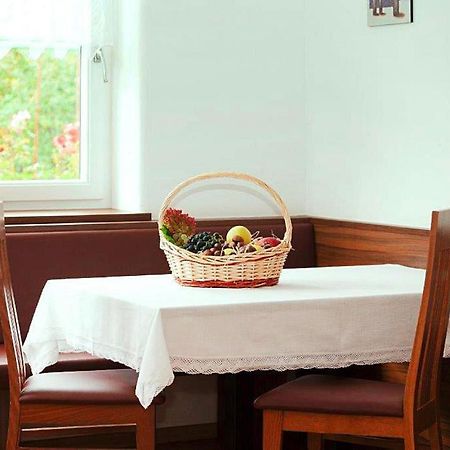 Apartment In Naz-Sciaves With Garden Natz-Schabs Esterno foto