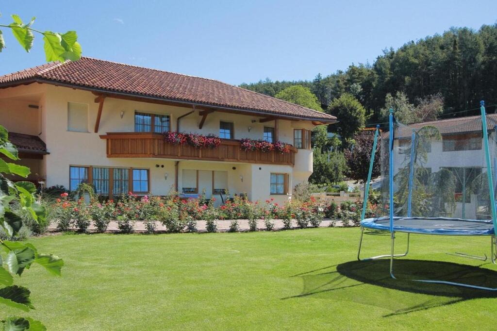 Apartment In Naz-Sciaves With Garden Natz-Schabs Esterno foto